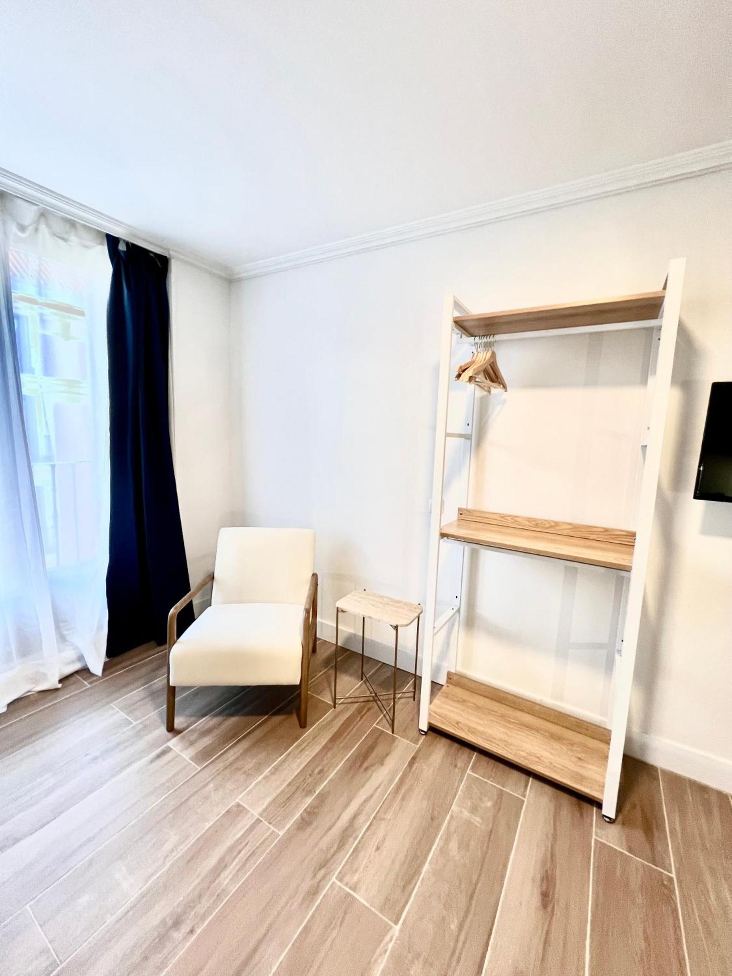 Albergue Miguel Angel Madryt Zewnętrze zdjęcie